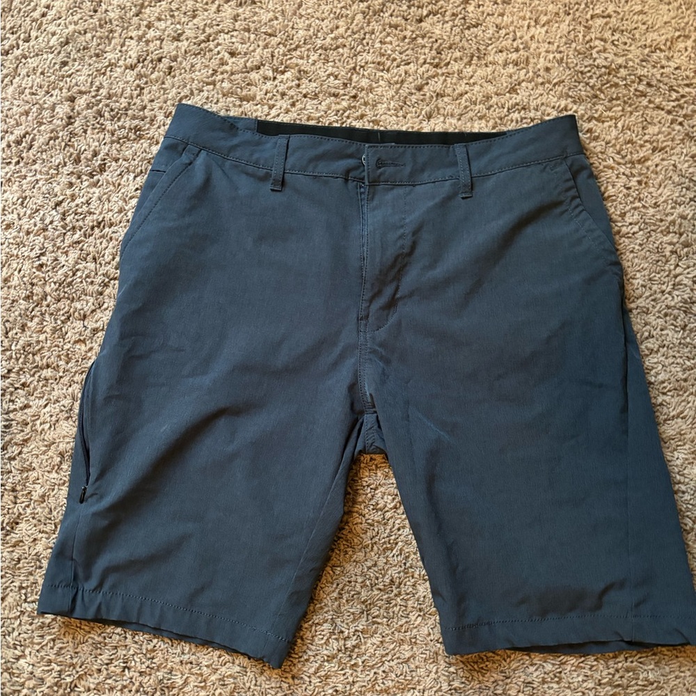 Kenneth Cole men’s shorts